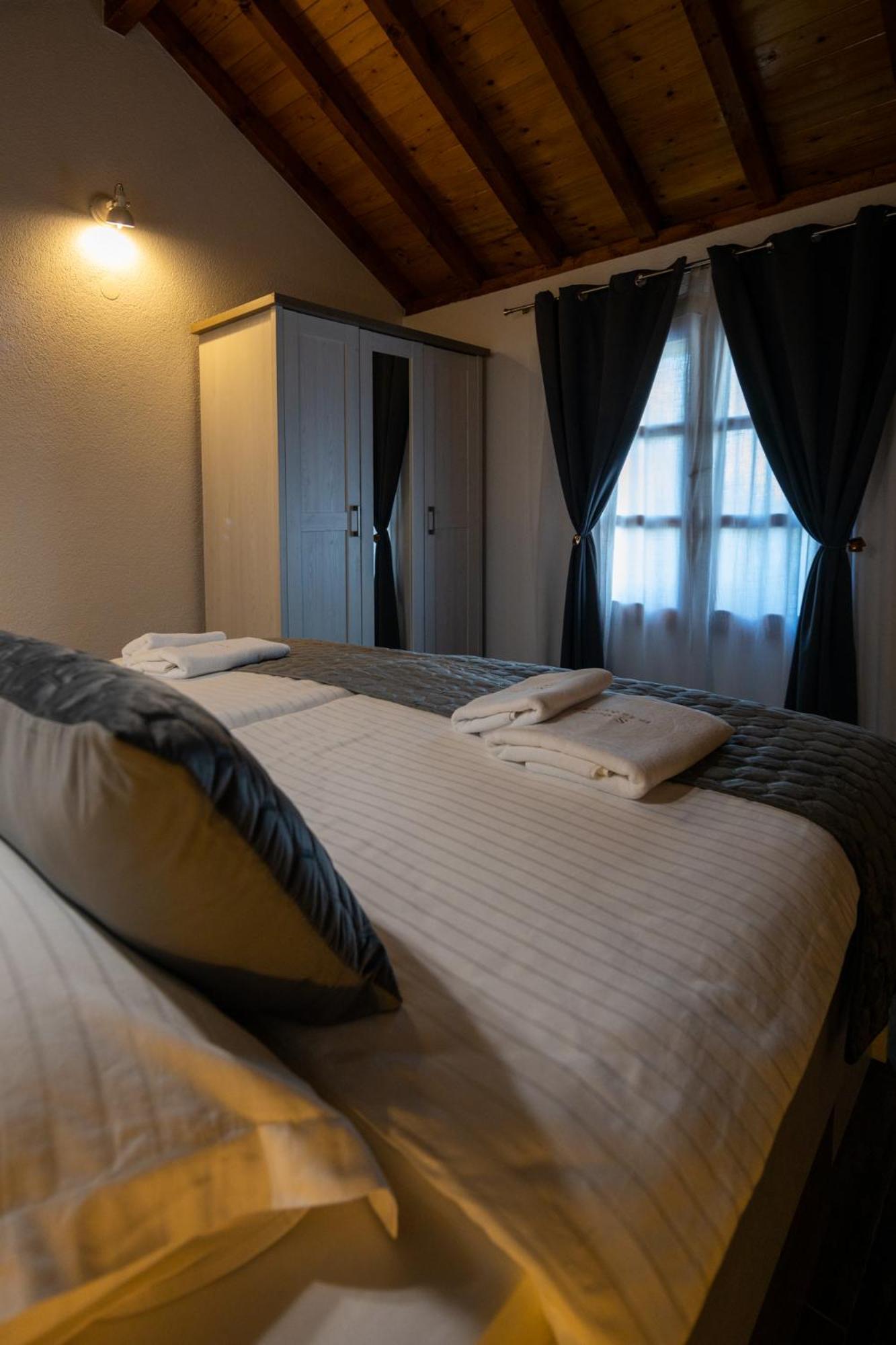Holiday Home Svemir Drage Exterior photo